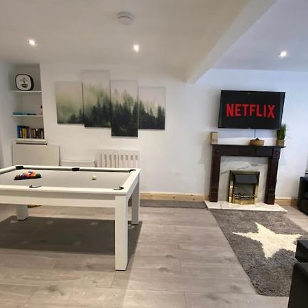 Brynhyfryd Cottage Aberaman Eksteriør bilde