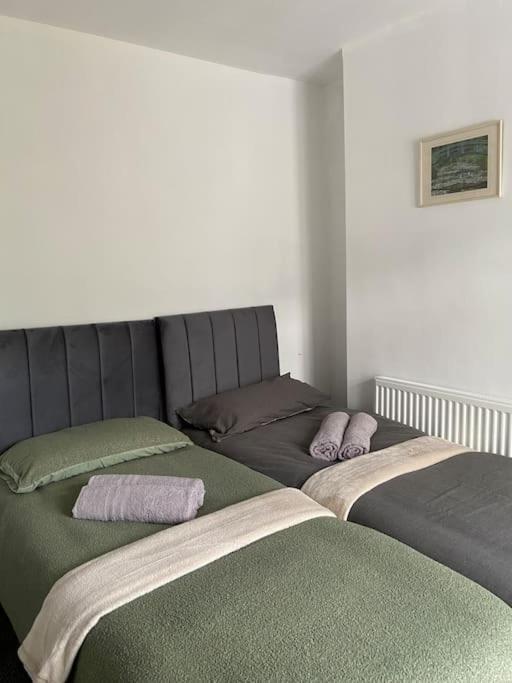 Brynhyfryd Cottage Aberaman Eksteriør bilde