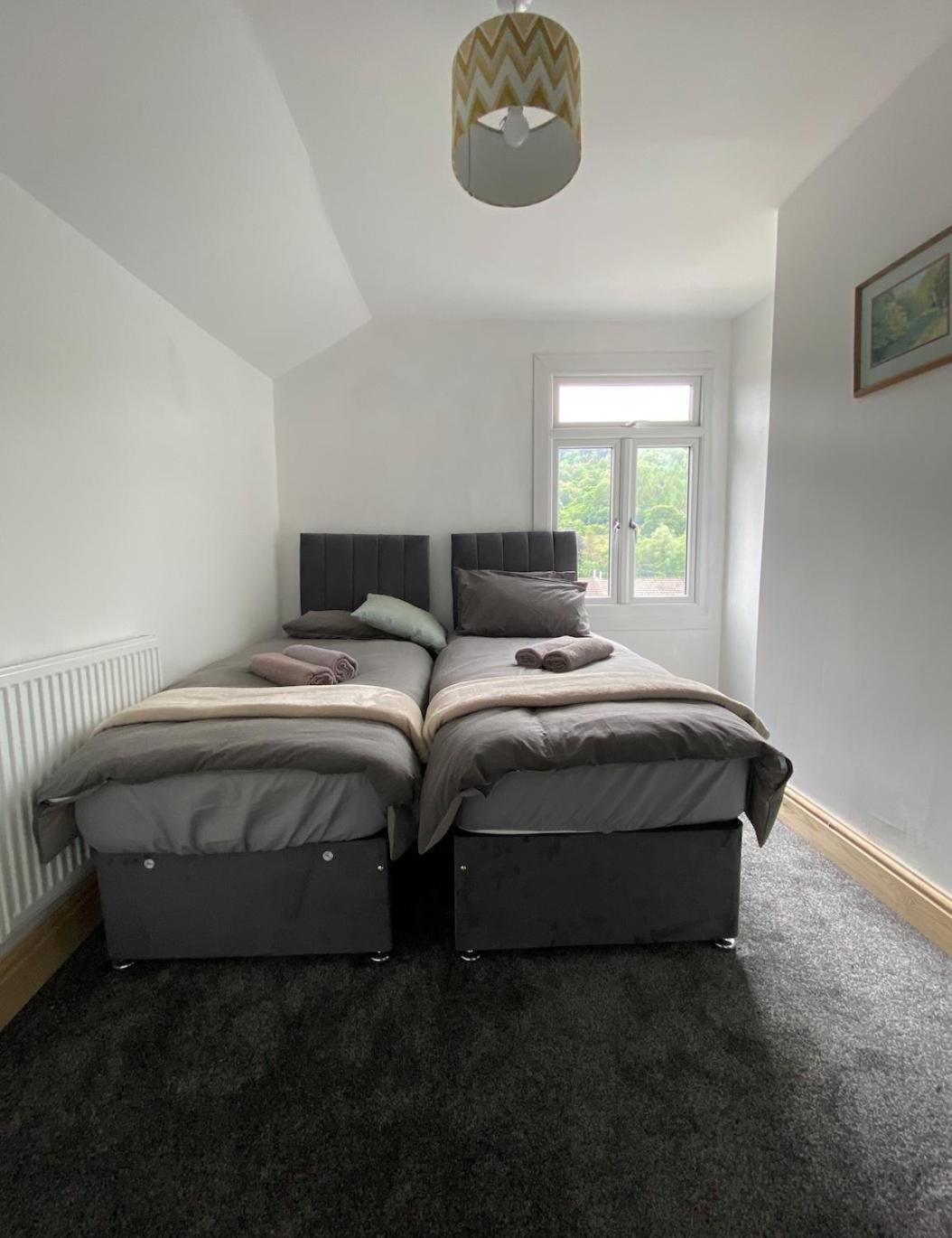Brynhyfryd Cottage Aberaman Eksteriør bilde